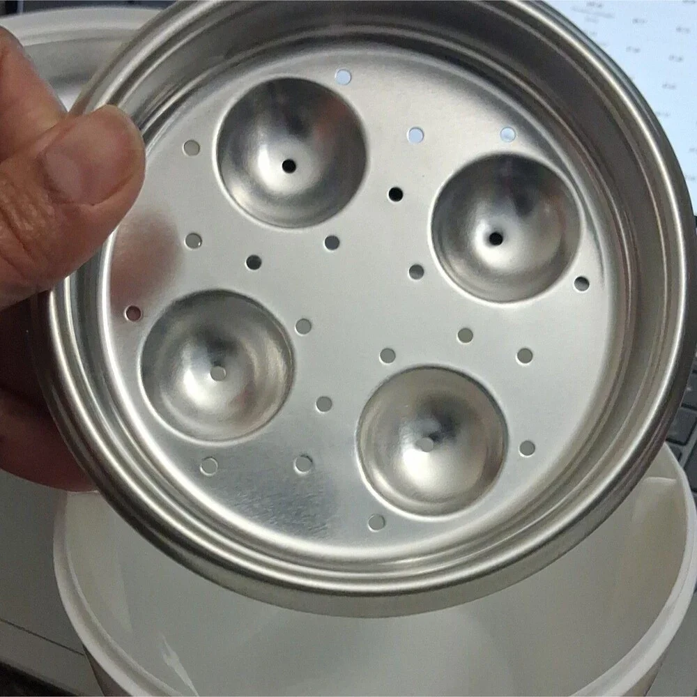 Microwave Egg Boiler Cooker 4-Egg Plastic & Metal Tray, White/Silver 6in